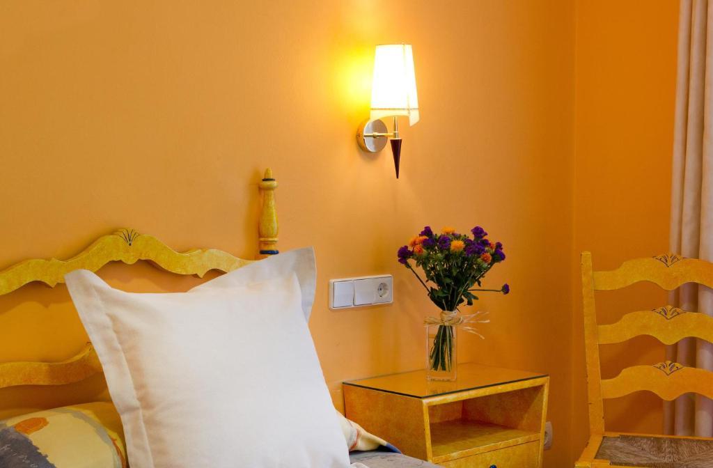 Hotel Es Furio Tamariu Ruang foto